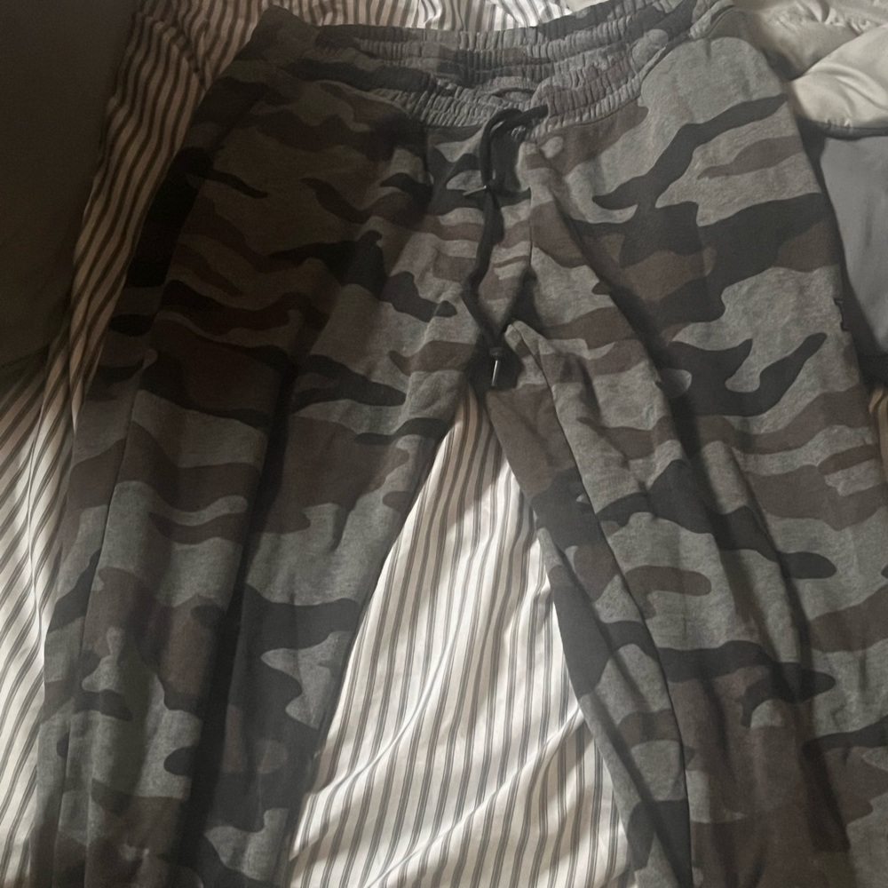 PINK Victoria's Secret Camouflage Joggers - Black and Gray